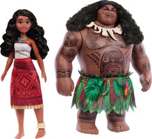 Mattel Disney Moana 2 Voyager 2 Doll Set, Moana & Maui Fashion Dolls in Removable Outfits with 4 Accessories, Inspired by The Movie